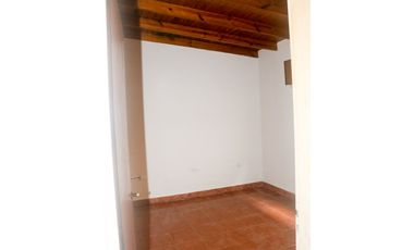 CASA EN VENTA DOS DORMITORIOS