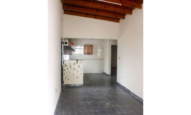 CASA EN VENTA DOS DORMITORIOS