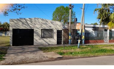 CASA EN VENTA DOS DORMITORIOS