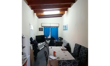 CASA EN VENTA DOS DORMITORIOS