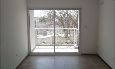 VENDE DEPARTAMENTO EN CASILDA