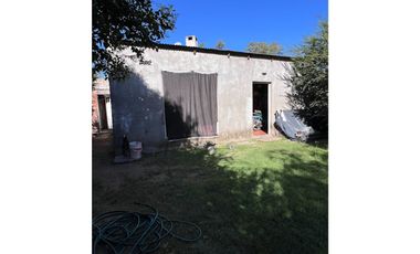 Propiedad sobre calle Formosa 2200 - Barrio Los Claveles