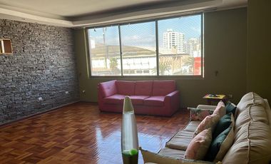 EDIFICIO EN ARRIENDO CON EXCELENTE UBICACIÓN