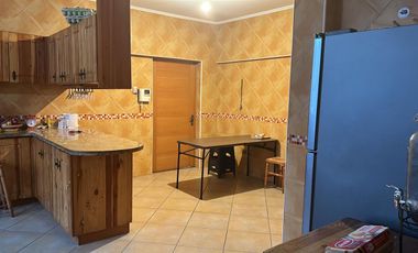 EDIFICIO EN ARRIENDO CON EXCELENTE UBICACIÓN