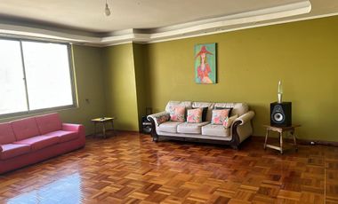 EDIFICIO EN ARRIENDO CON EXCELENTE UBICACIÓN