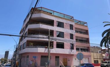 EDIFICIO EN ARRIENDO CON EXCELENTE UBICACIÓN