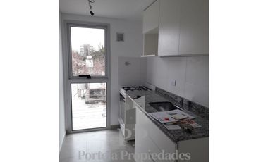 DEPTO 2 AMBIENTES CON COCHERA CENTRO ITUZAINGO