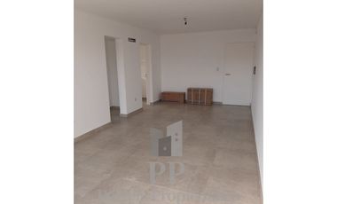 DEPTO 2 AMBIENTES CON COCHERA CENTRO ITUZAINGO