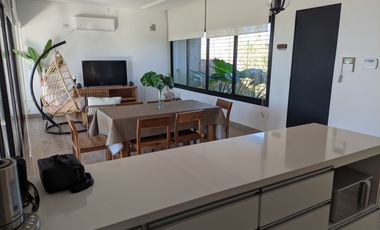 VENTA. Casa de 3 dormitorios - Barrio Las Tardes Roldán.