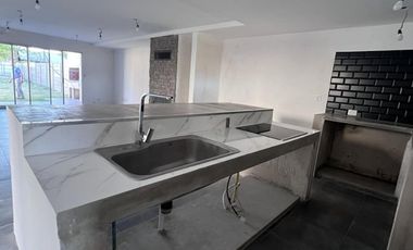Propiedad Ubicada en Chacras del Monte - Los Alamos