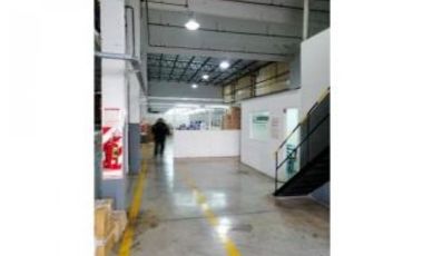 ALQUILER NAVES DEPOSITOS 1.871 m2 en PABLO PODESTA