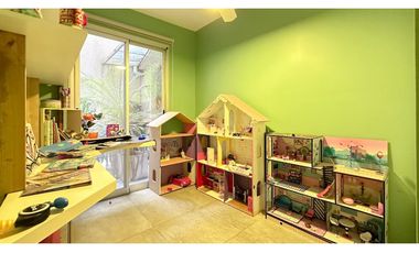 Mendoza 766 - Casa 5 Dormitorios - Ideal Instituciones - Venta