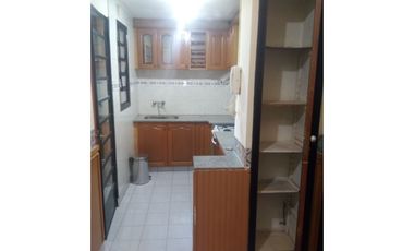 VENTA CASA DE PLANTA ALTA dos dormitorios RUEDA 953. (San Martín), Patio. Terraza exclusiva.