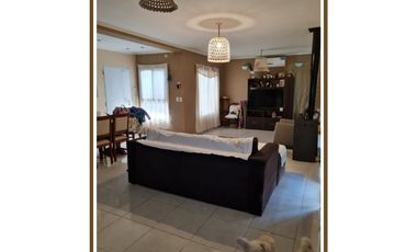 Propiedad Ubicada en Calle Cañuelas 2645