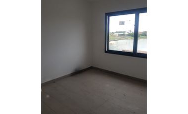 Casa 5 amb . Con Piscina .Quincho  Country San Sebastian .Pilar