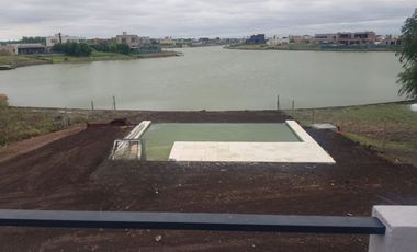 Casa 5 amb . Con Piscina .Quincho  Country San Sebastian .Pilar