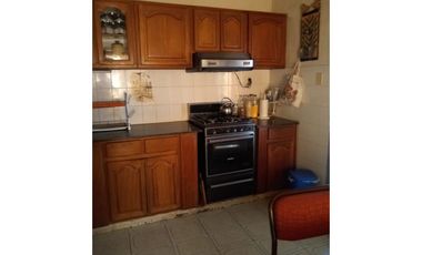 VENTA CASA 3 DORMITORIOS en PEREZ