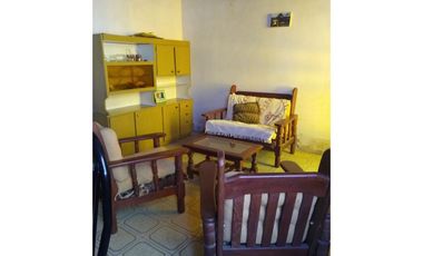 VENTA CASA 3 DORMITORIOS en PEREZ