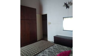 VENTA CASA 3 DORMITORIOS en PEREZ
