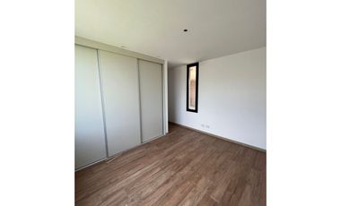 A estrenar en una planta, barrio privado