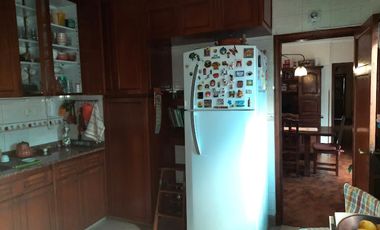 Brown 2321 - Casa 3 Dormitorios - Venta