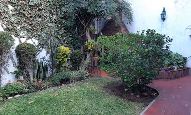 Brown 2321 - Casa 3 Dormitorios - Venta