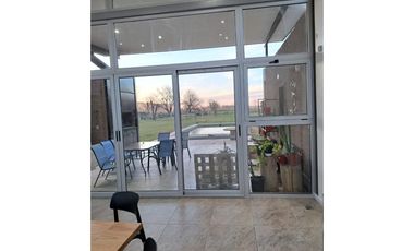 VENTA IMPORTANTE CASA DOS DORMITORIOS IBARLUCEA CON AMPLIO TERRENO