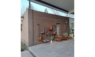 VENTA IMPORTANTE CASA DOS DORMITORIOS IBARLUCEA CON AMPLIO TERRENO