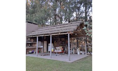 VENTA IMPORTANTE CASA DOS DORMITORIOS IBARLUCEA CON AMPLIO TERRENO