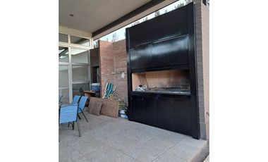 VENTA IMPORTANTE CASA DOS DORMITORIOS IBARLUCEA CON AMPLIO TERRENO