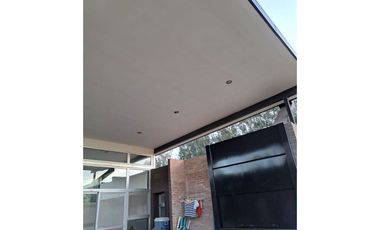 VENTA IMPORTANTE CASA DOS DORMITORIOS IBARLUCEA CON AMPLIO TERRENO