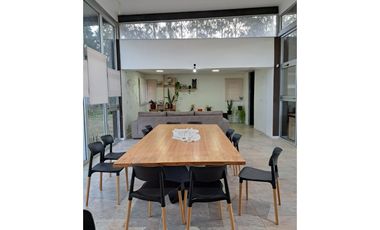 VENTA IMPORTANTE CASA DOS DORMITORIOS IBARLUCEA CON AMPLIO TERRENO