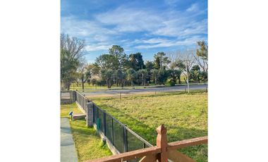 VENTA CASA SOBRE RUTA  IBARLUCEA. PISCINA. U$S105.000 OPORTUNIDAD