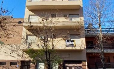 (V/LUGANO, CLÍNICA C/ CONSULTORIOS EXTERNOS)APTO:HOSTEL,GERIATRICO,OSOCIAL/SIMILARES
