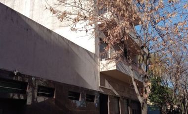 (V/LUGANO, CLÍNICA C/ CONSULTORIOS EXTERNOS)APTO:HOSTEL,GERIATRICO,OSOCIAL/SIMILARES