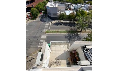 VENTA DÚPLEX 2 DORMITORIOS MAS COCHERA