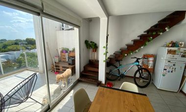 VENTA DÚPLEX 2 DORMITORIOS MAS COCHERA