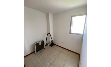 VENTA DÚPLEX 2 DORMITORIOS MAS COCHERA