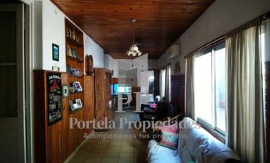 CASA SOBRE LOTE PROPIO 10X33