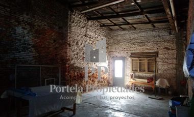 CASA SOBRE LOTE PROPIO 10X33