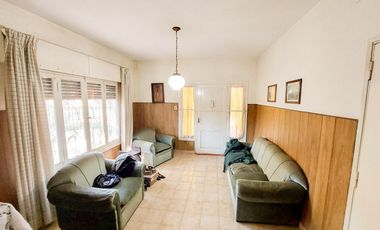 Casa céntrica en Funes