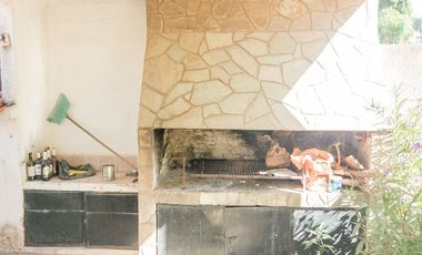 Casa céntrica en Funes