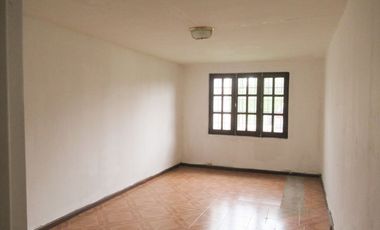 Casa en barrio Fisherton, sobre Av. Córdoba. (Ideal comercial)