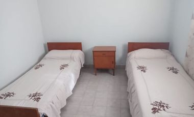 BARRIO TANGO CASITA SOBRE 3 LOTES