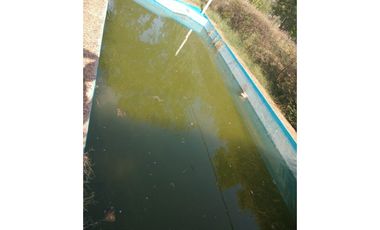 BARRIO TANGO CASITA SOBRE 3 LOTES