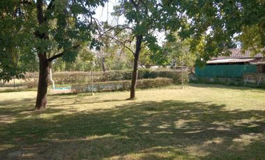 BARRIO TANGO CASITA SOBRE 3 LOTES