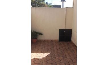 Venta Casa en  V. del  Pino Oportunidad