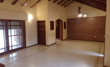 VENDE IMPORTANTE PROPIEDAD EN SOLDINI