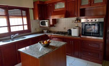 VENDE IMPORTANTE PROPIEDAD EN SOLDINI