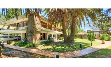 Casa quinta imponente en Funes